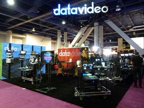 推出虚拟演播系统TVS-1000等产品 Datavideo引领导播、切换及虚拟演播室潮流 推出虚拟演播系统TVS-1000等产品 Datavideo引领导播、切换及虚拟演播室潮流