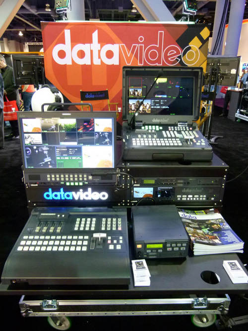 推出虚拟演播系统TVS-1000等产品 Datavideo引领导播、切换及虚拟演播室潮流 推出虚拟演播系统TVS-1000等产品 Datavideo引领导播、切换及虚拟演播室潮流