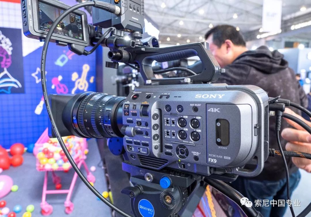 索尼参展2019四川电视节，首台FX9摄影机交付四川广播电视台 - 传播与制作 - 依马狮传媒旗下品牌